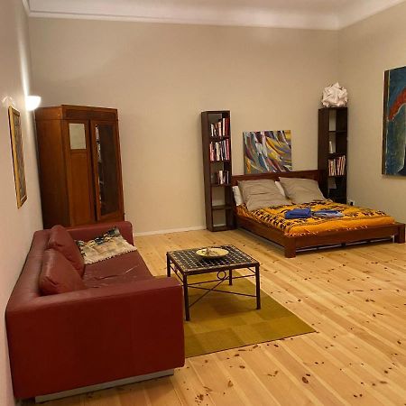 Fewo Gruene Mommsenstrasse - Bei Becker Klingeln Apartment Berlin Exterior photo